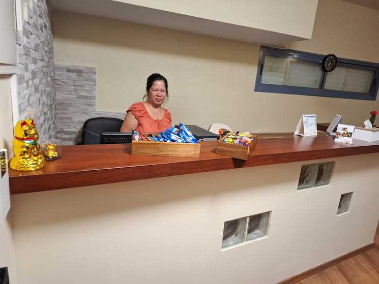 מטפל/ת בכוסות רוח - סאנרייז ספא 